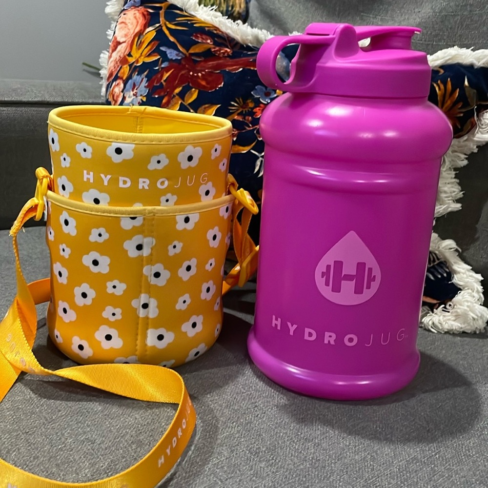 HydroJug yellow poppy sleeve and Fushia Jug